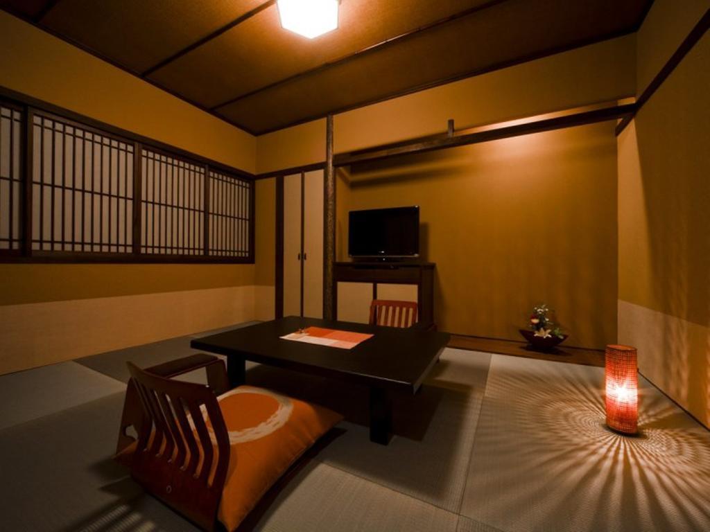 Dantokan Kikunoya Ōtsu Zimmer foto